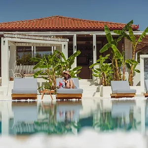 Ampelia Kassandra Appart hôtel